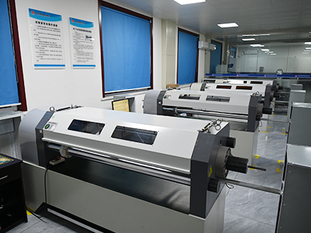 Máquina de prueba de relajación servocontrolada por microordenador