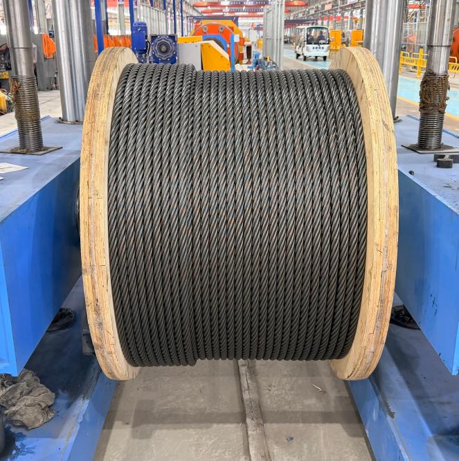 Cuerda de alambre compactada