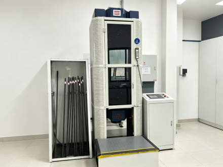 Máquina de prueba universal servo electrohidráulica controlada por microcomputadora